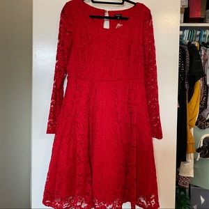 Torrid- Red floral sleeve dress. Size 00